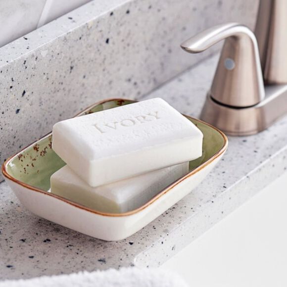 Ivory CLEAN Bar Soap Lot of 4 PACKS of 3 Bars - Picture 2 of 8